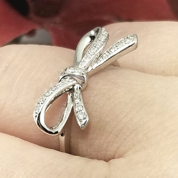 *Last One* Sterling Silver Diamond Bow Ring Size 7 - Picture 3 of 5